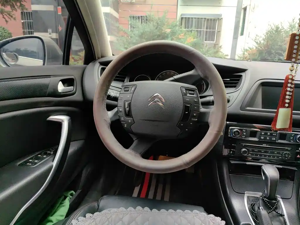 Citroen C5 — миниатюра 11