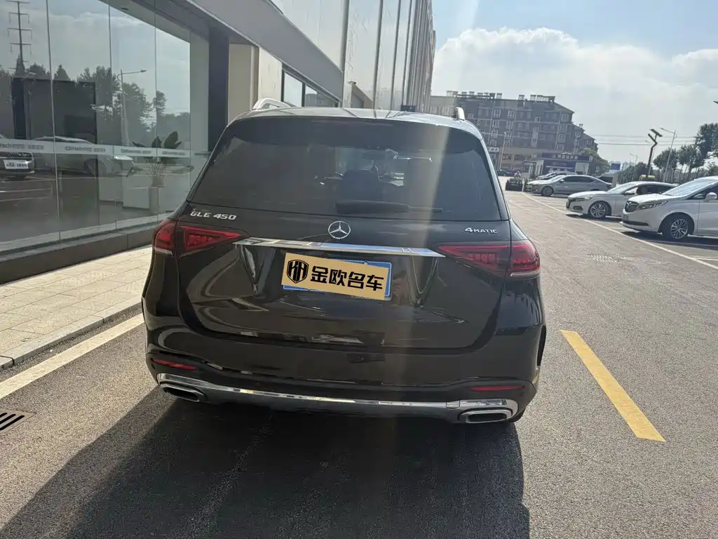 Mercedes-Benz GLE (Import) — миниатюра 4