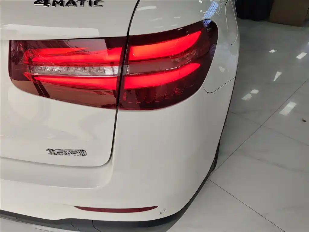 Mercedes-Benz GLC 2019 GLC 260 L 4MATIC Luxury