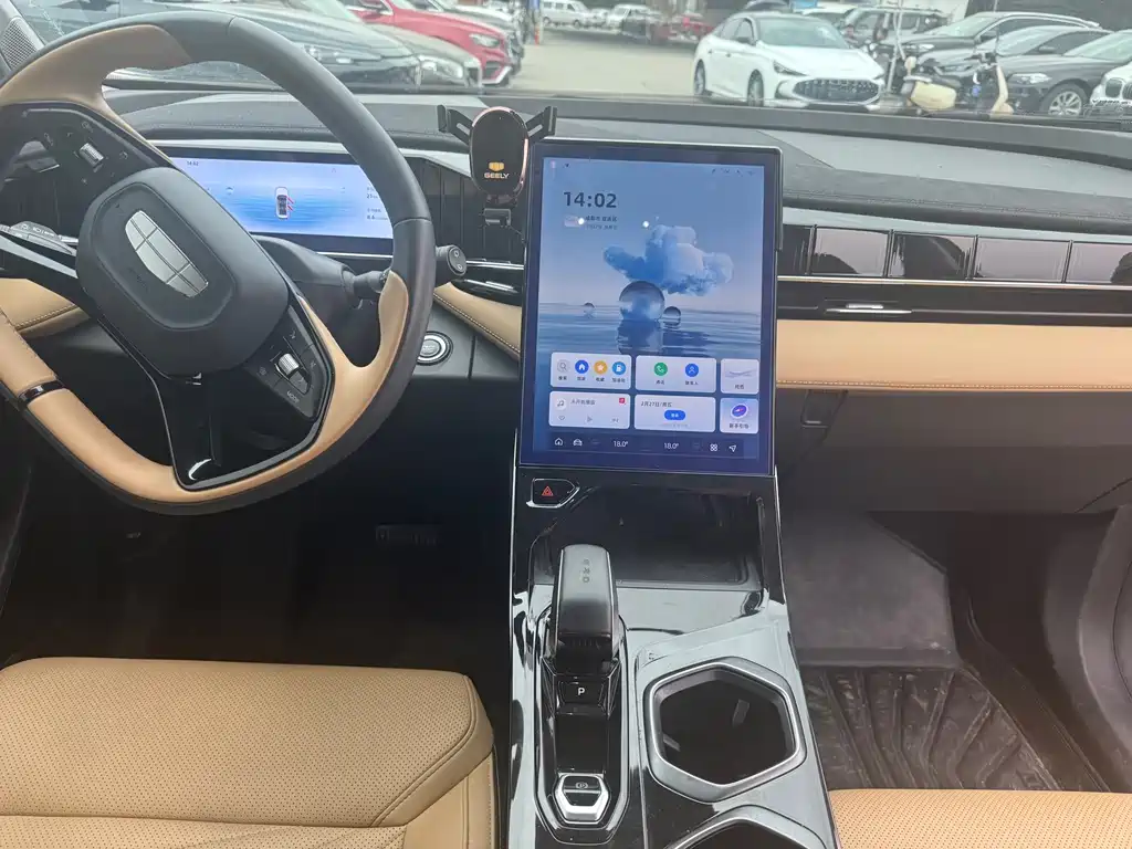 GEELY AUTOMOBILE BOYUE L