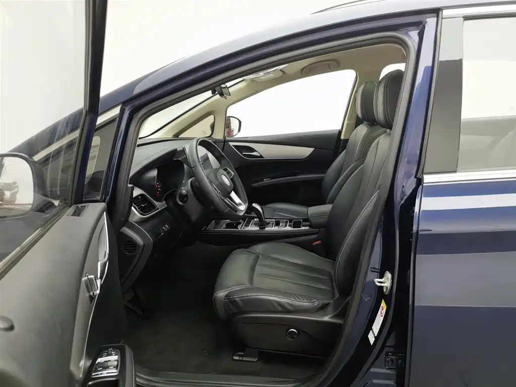 BYD Song MAX MAX 2021 1.5T AT Flagship 6 мест