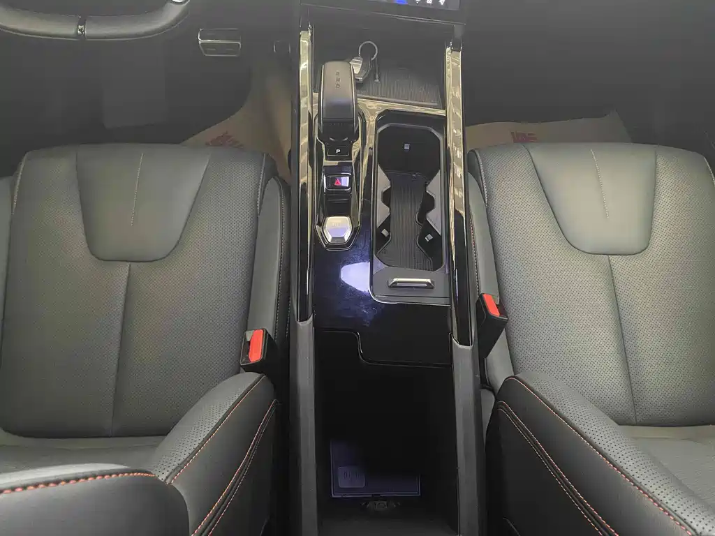 GEELY AUTOMOBILE BOYUE