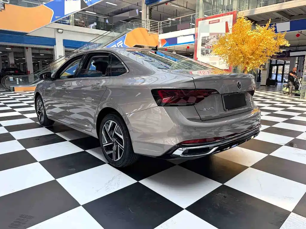 Volkswagen Sagitar — миниатюра 19