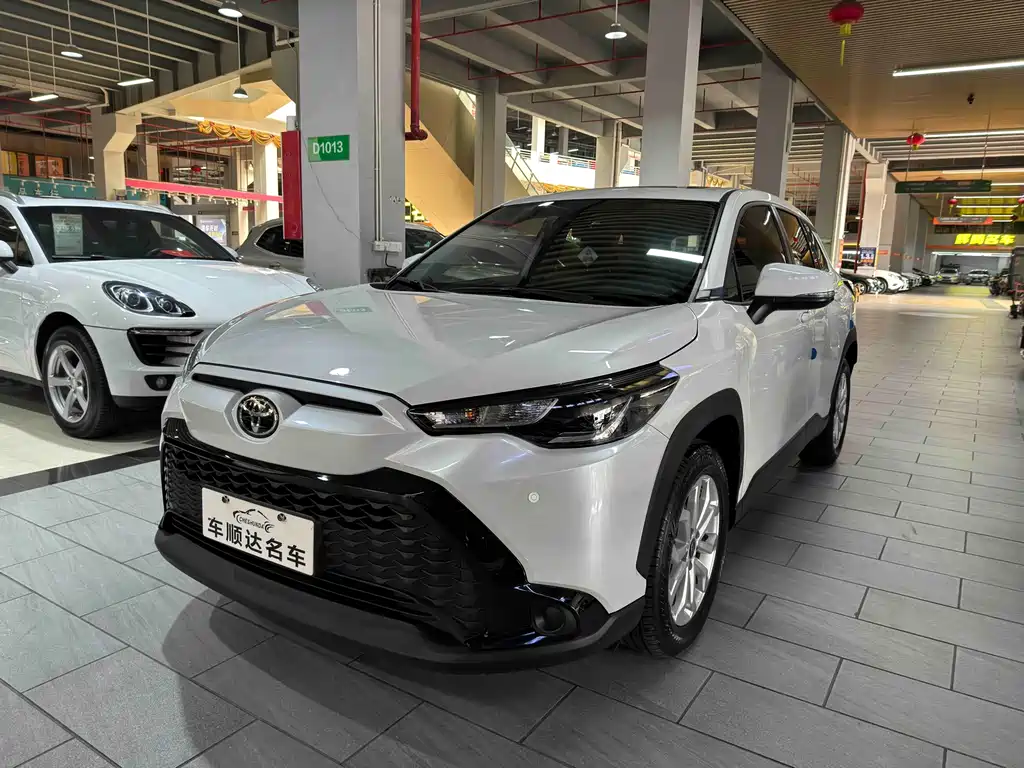 Toyota Frontlander 2022