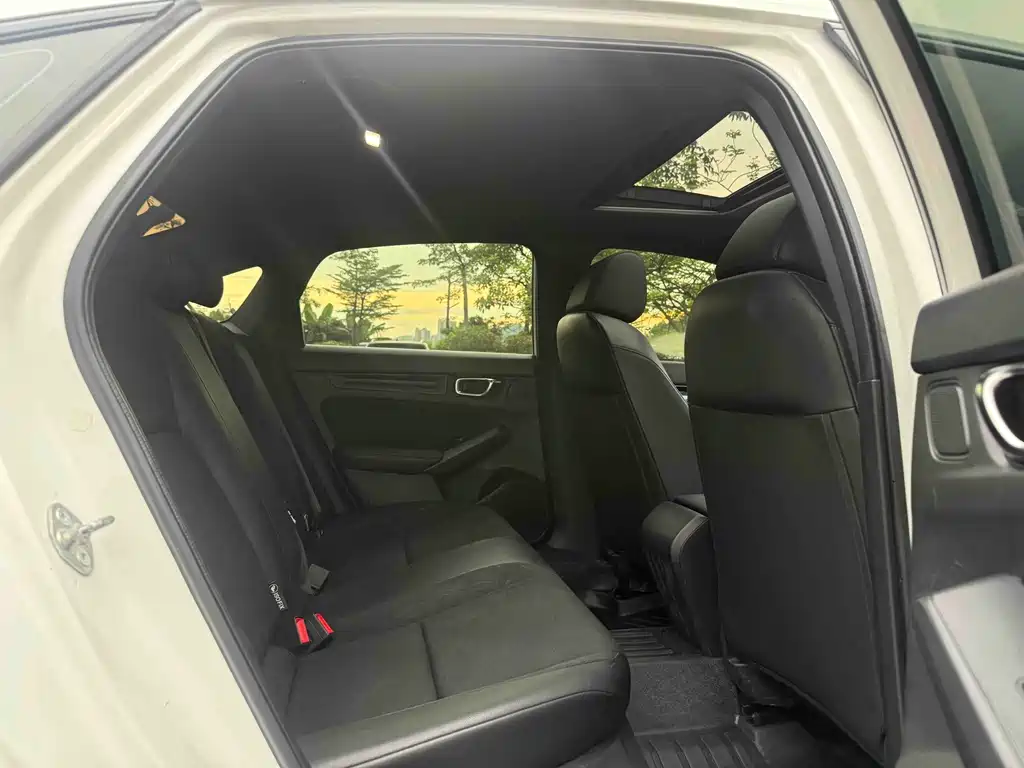 Honda Civic — миниатюра 7