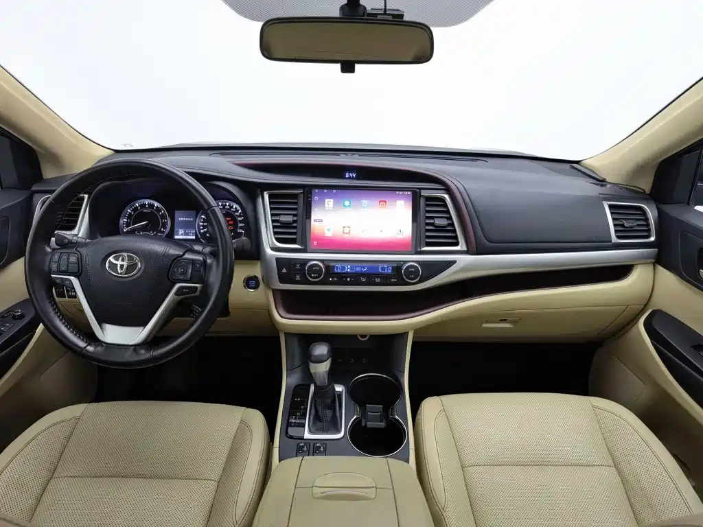 Toyota Highlander — миниатюра 5