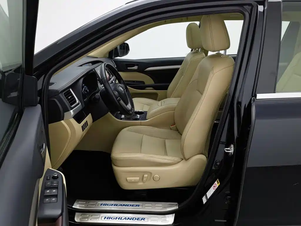 Toyota Highlander — миниатюра 10