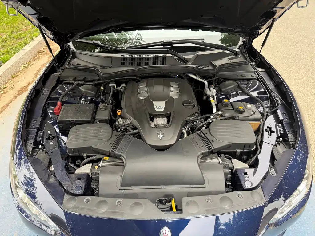 Maserati Ghibli 3.0T Standard Edition, фото 18