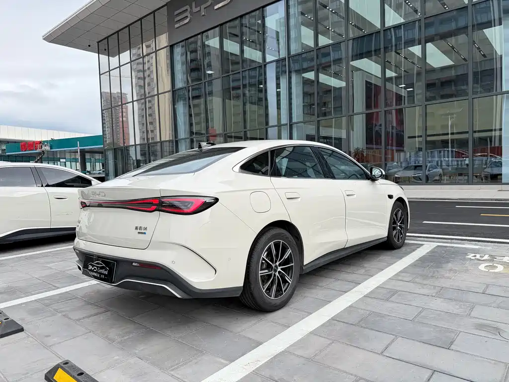 BYD SEAL 06 NEW ENERGY