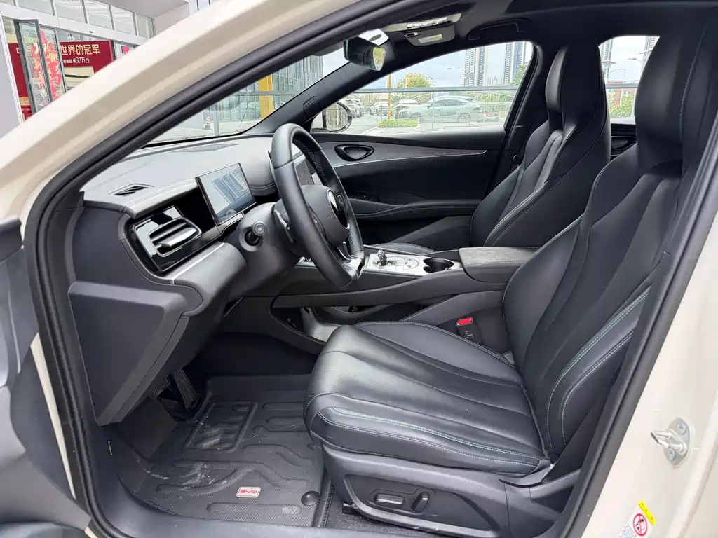 BYD SEAL 06 NEW ENERGY