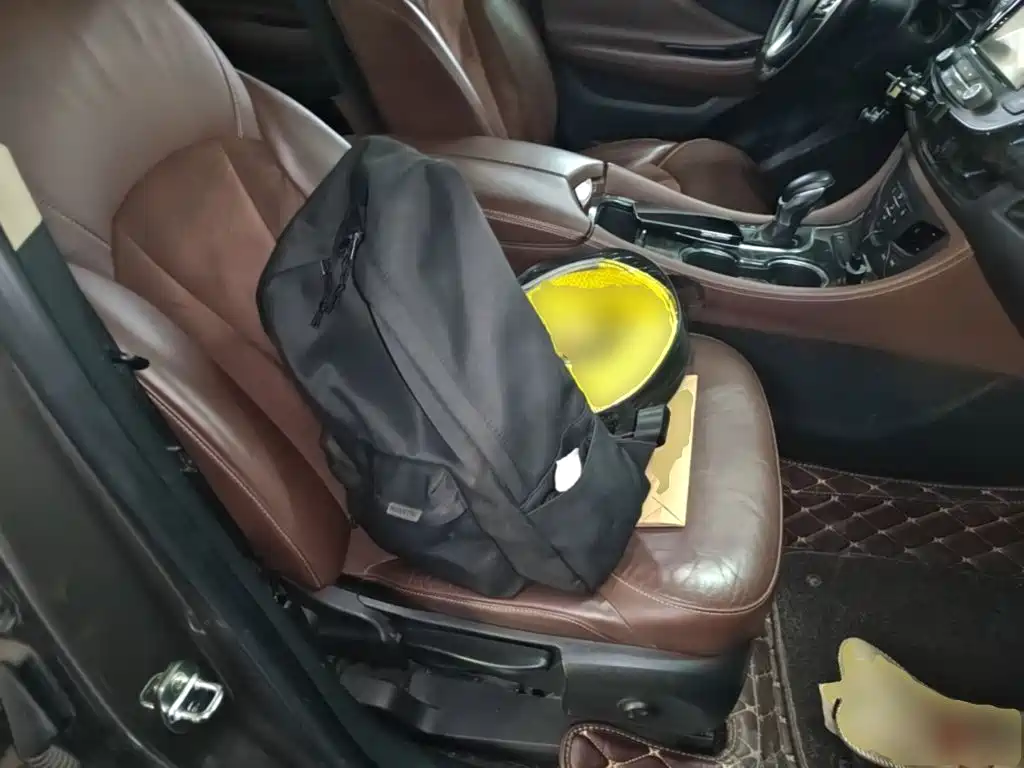 Buick Envision Plus — миниатюра 25