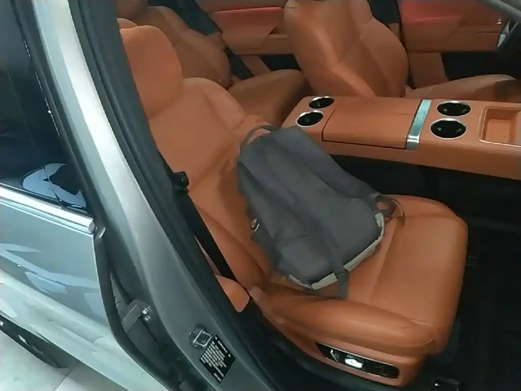 Li Auto Li L8 — миниатюра 25
