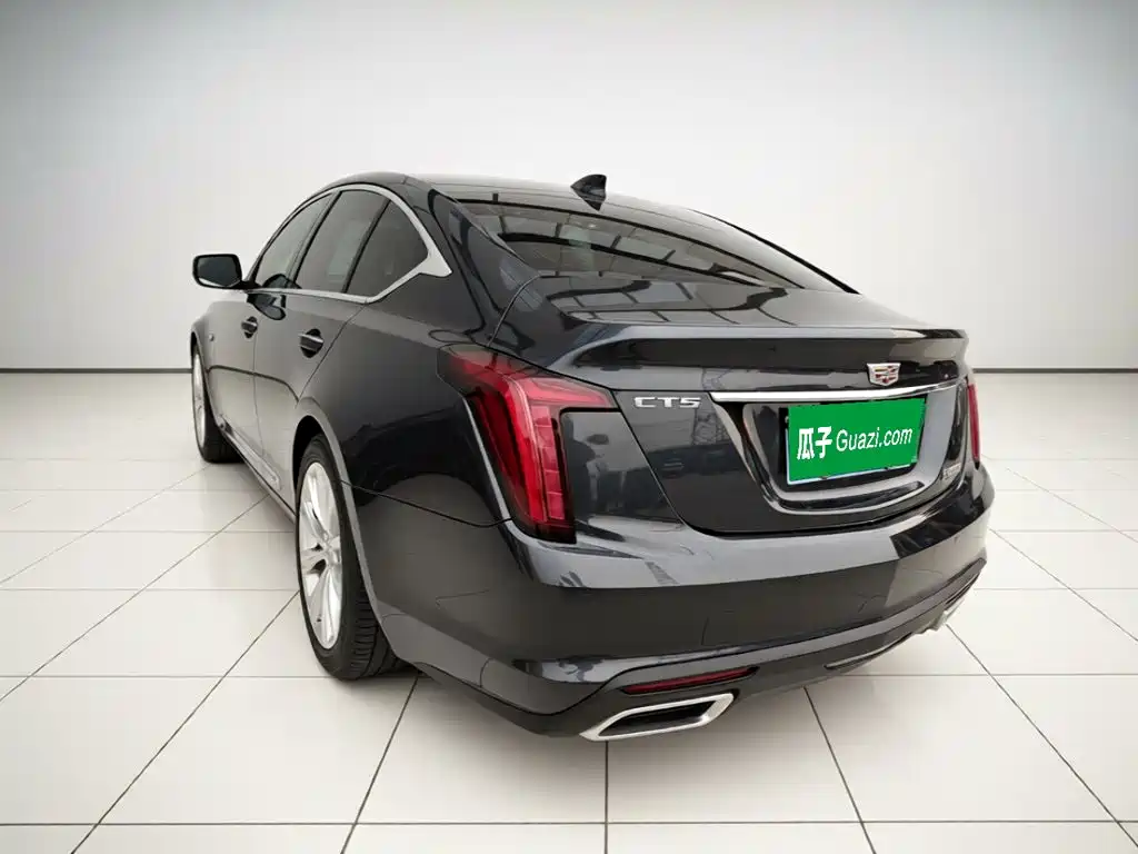 Cadillac CT5 — миниатюра 5