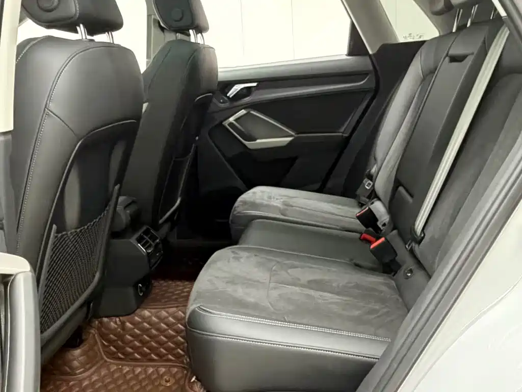 Audi Q3 — миниатюра 12