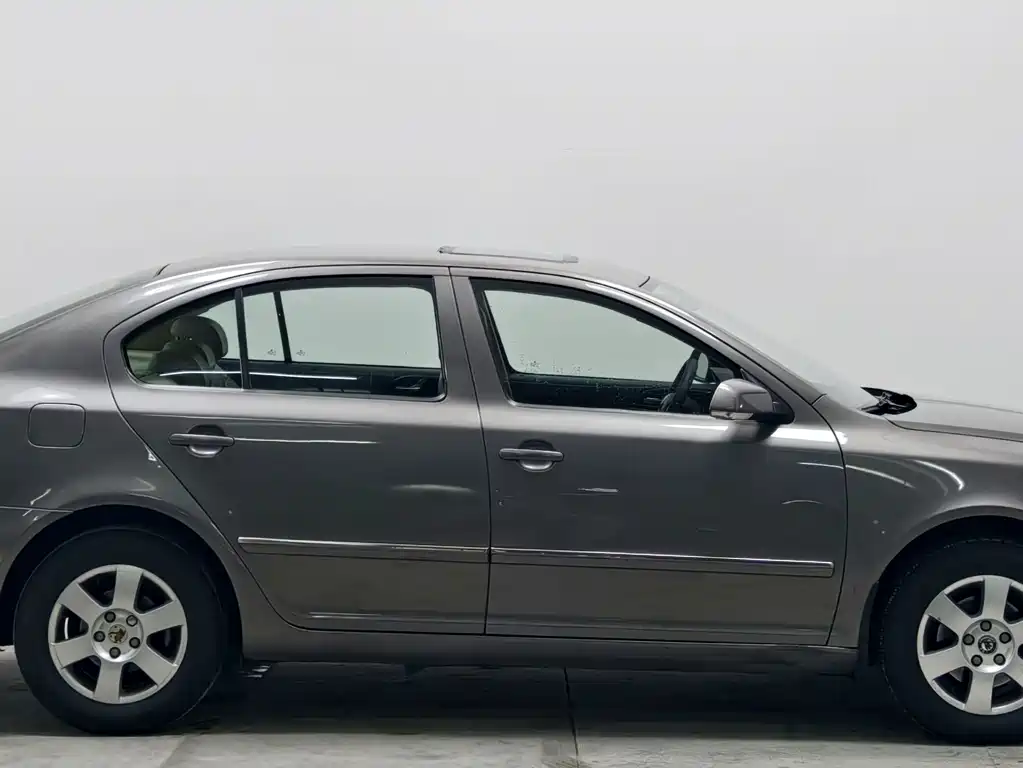 Skoda Octavia — миниатюра 8