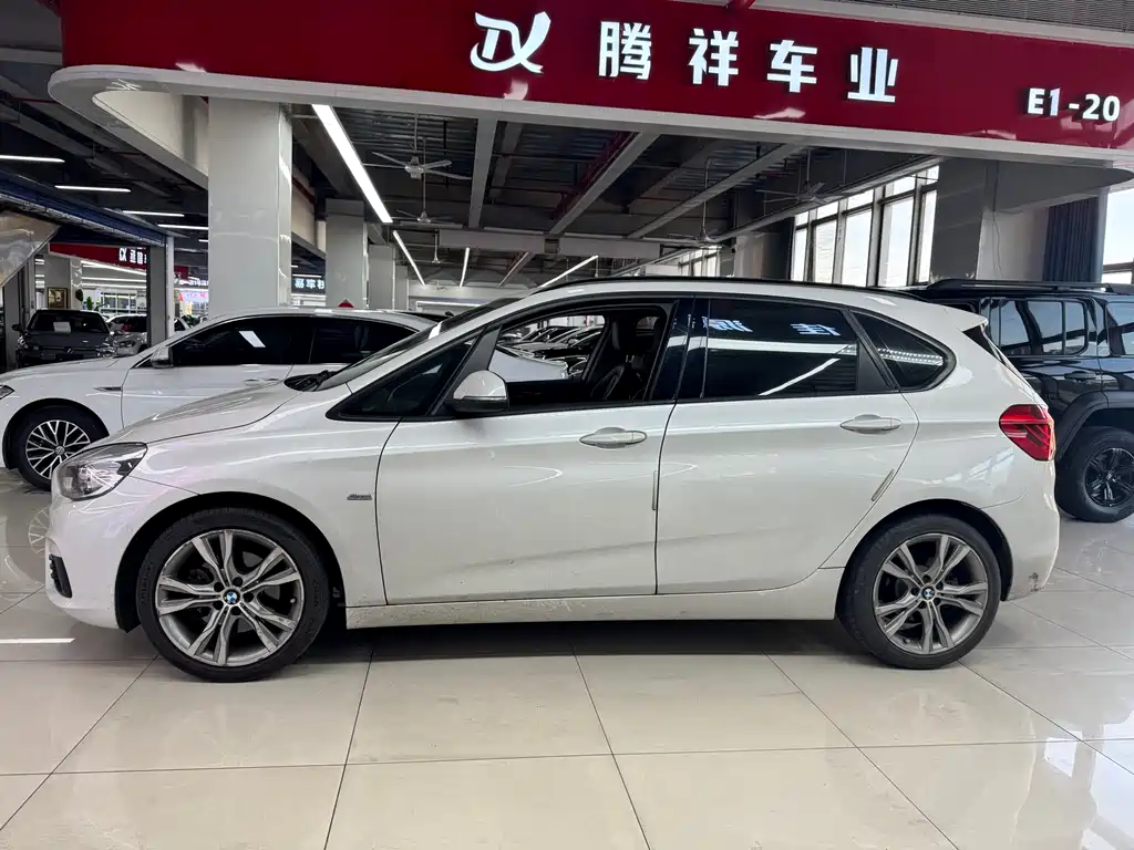 BMW 2 серии 2 2016 218i Sport