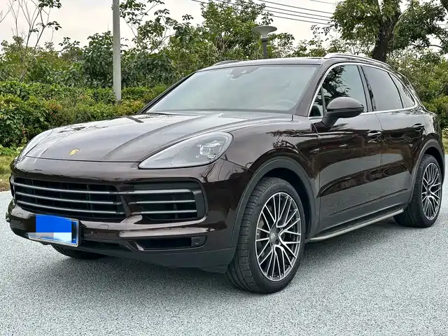 PORSCHE CAYENNE 2020