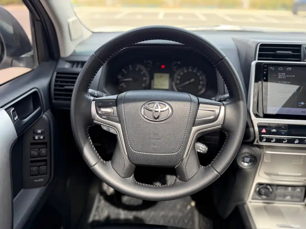 Toyota Land Cruiser Prado 2018 3.5L AT SX