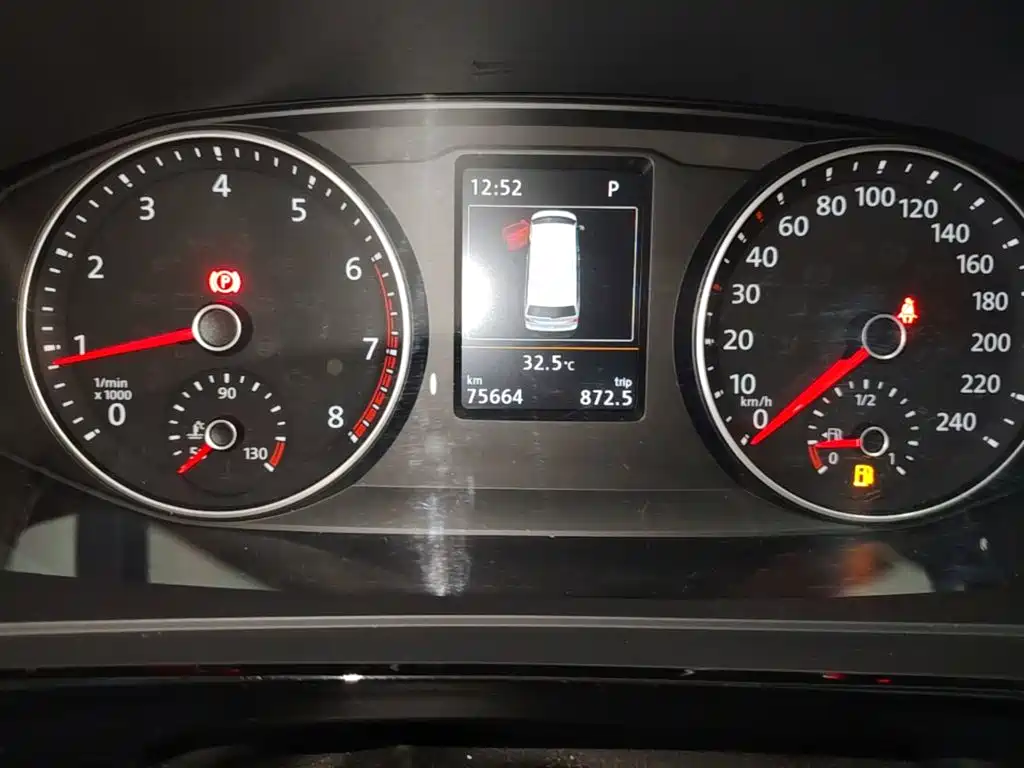Volkswagen Multivan — миниатюра 12