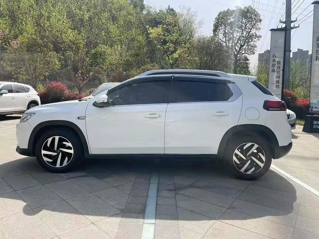 Citroen C3-XR — миниатюра 11