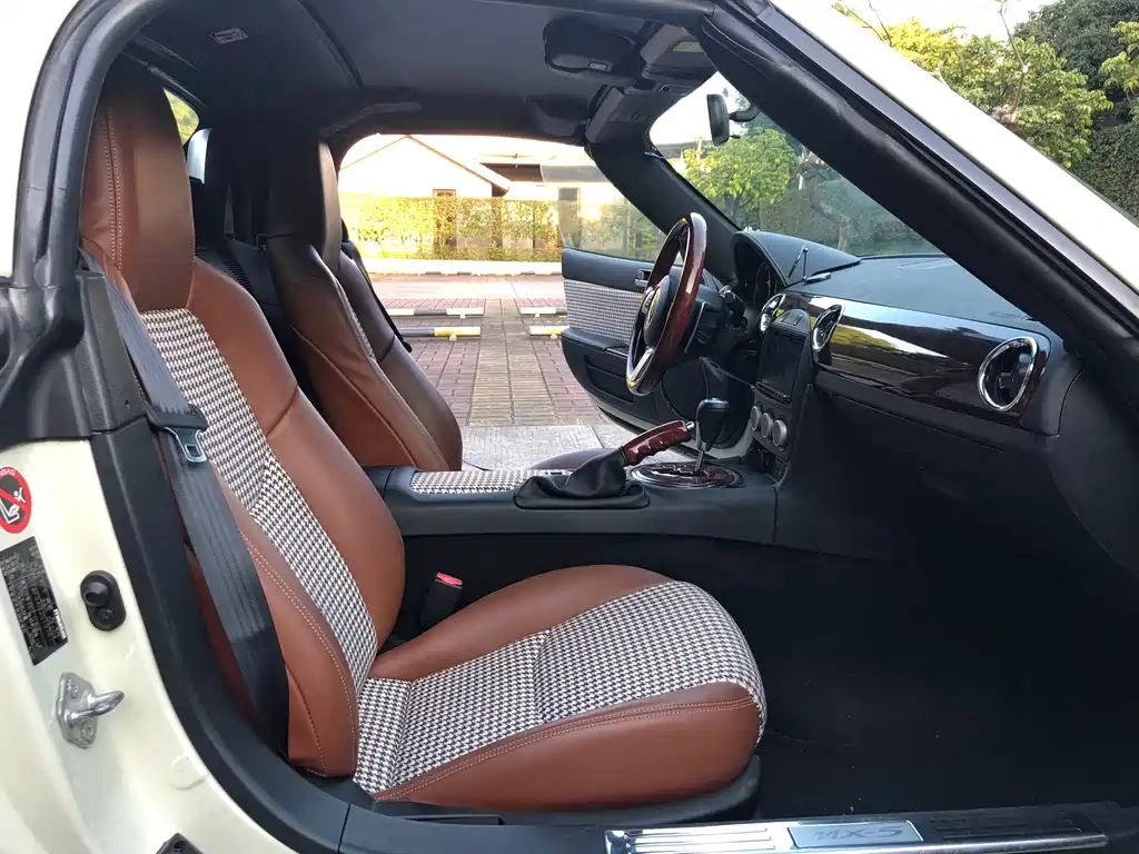 Mazda MX-5 — миниатюра 15