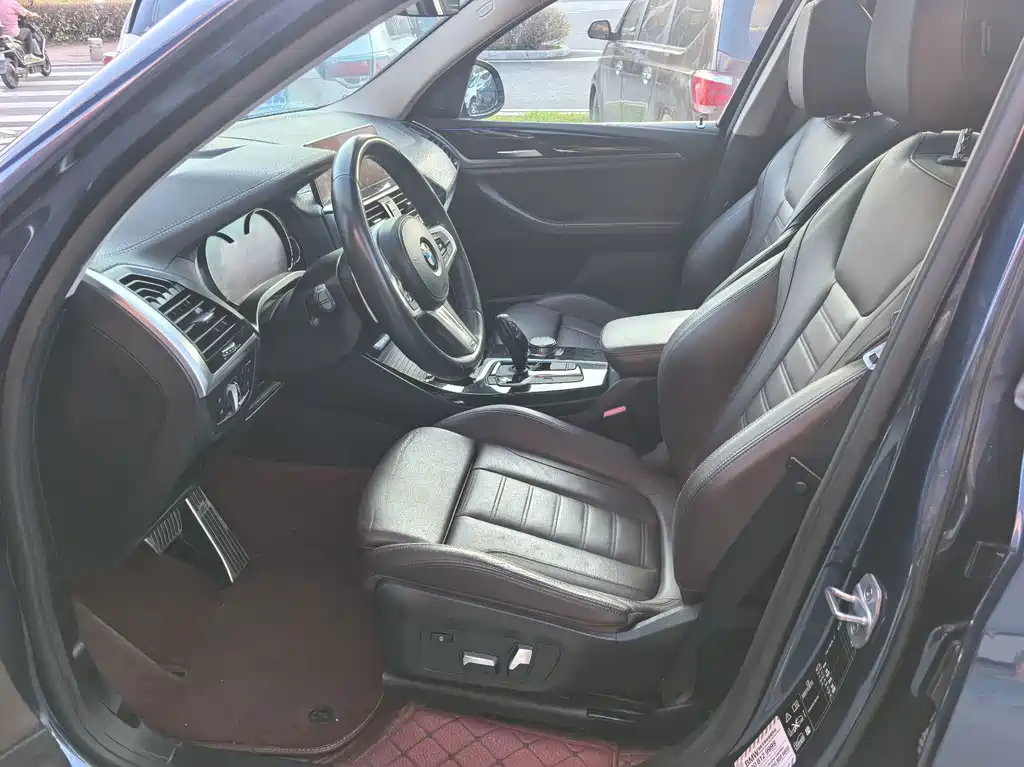 BMW X3 — миниатюра 7