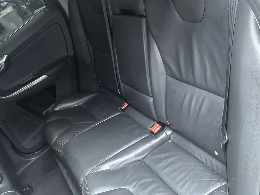 Volvo XC60 (Import) T5 Smart Elegant Edition, фото 9