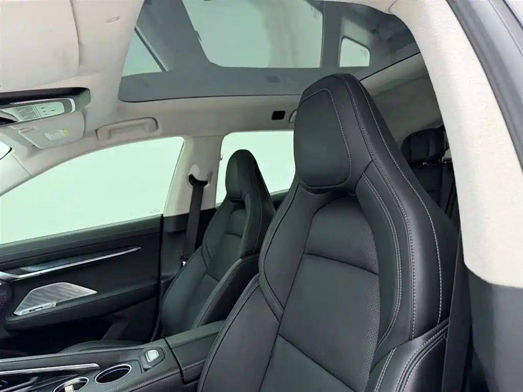 ZEEKR EXTREME KRYPTON 001