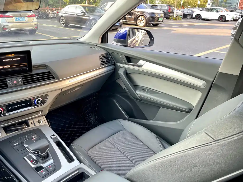 Audi Q5L — миниатюра 21