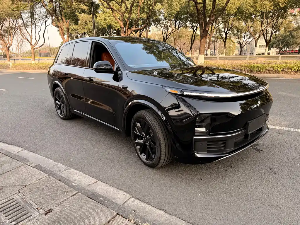 Li Auto IDEAL L8