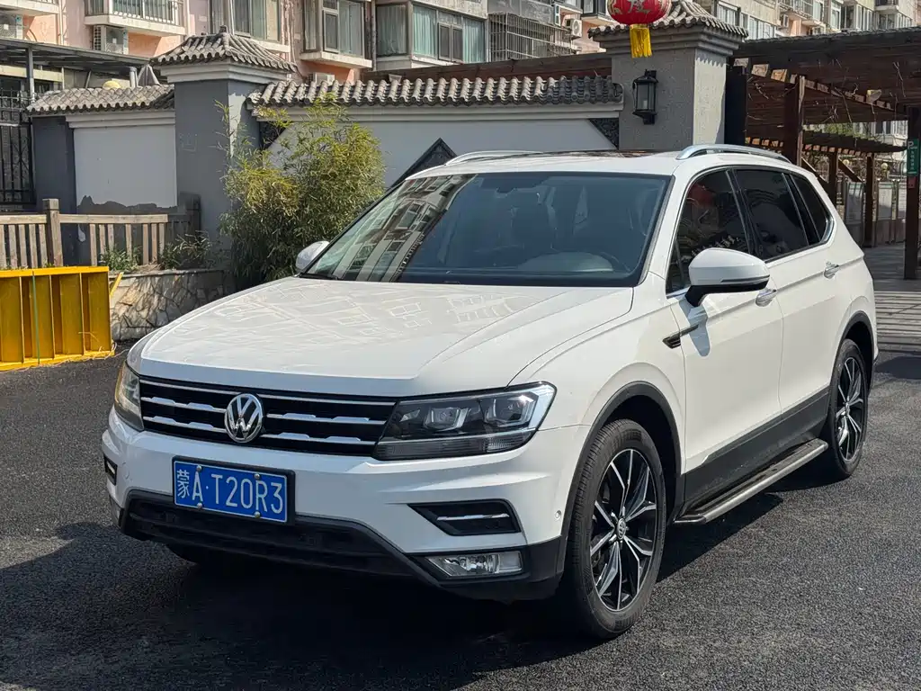 Volkswagen Tiguan L 2020