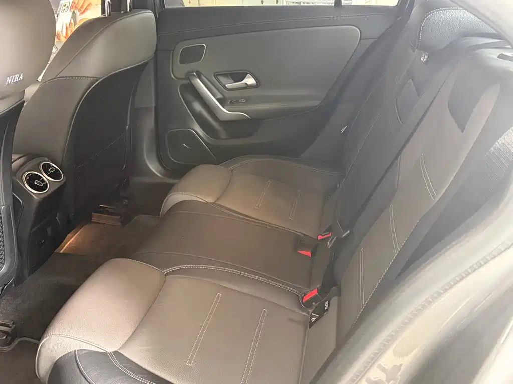 Mercedes-Benz A-Class AMG — миниатюра 4