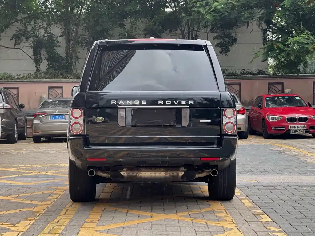 Land Rover Range Rover — миниатюра 10