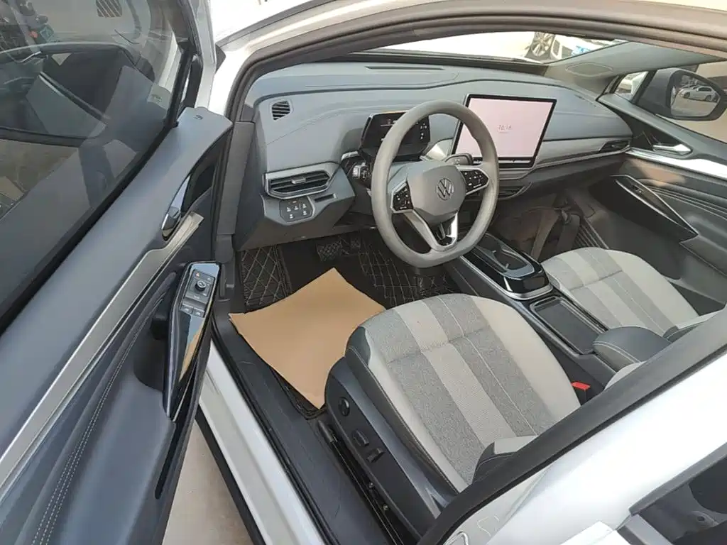 Volkswagen ID.4 Crozz — миниатюра 16