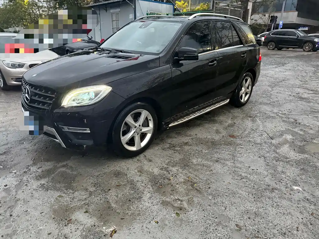 Mercedes-Benz M-Class — миниатюра 2