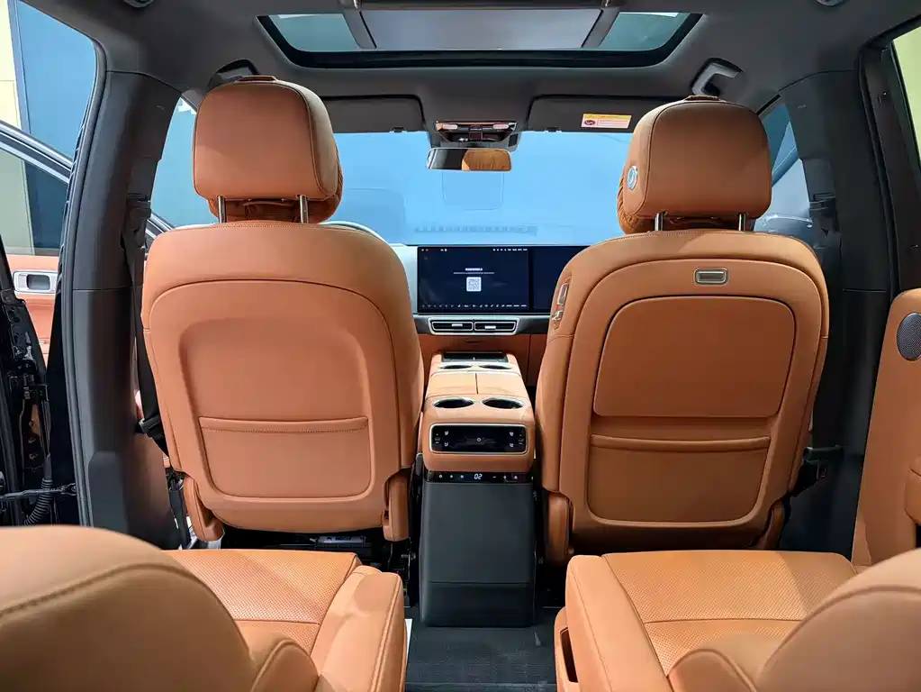 Li Auto Li L8 — миниатюра 15