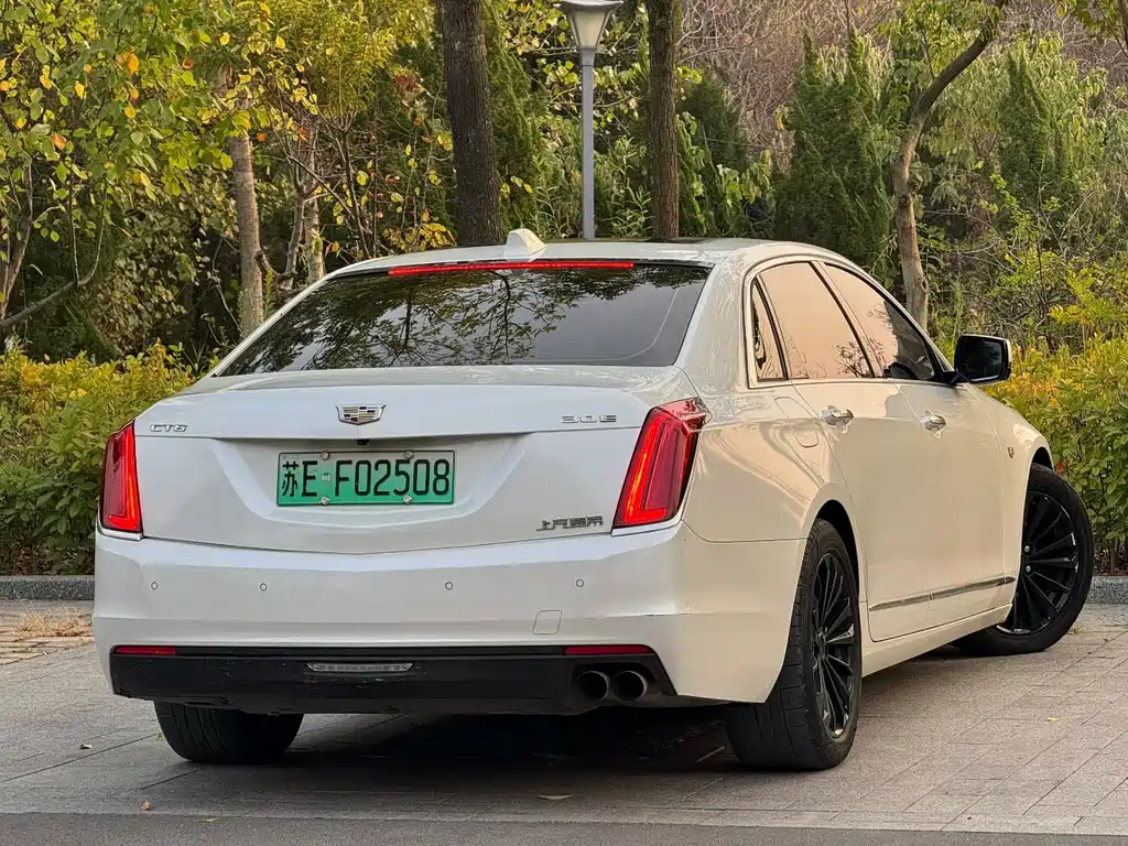 Cadillac CT6 Plug-in — миниатюра 9