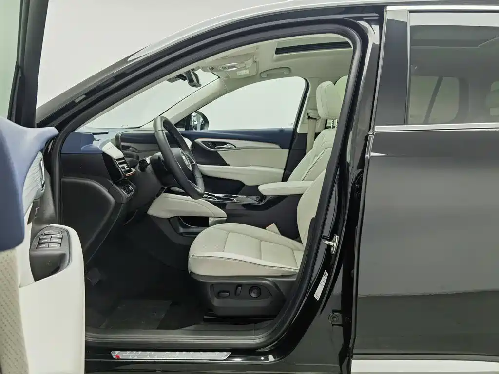 Buick Envision Plus — миниатюра 10