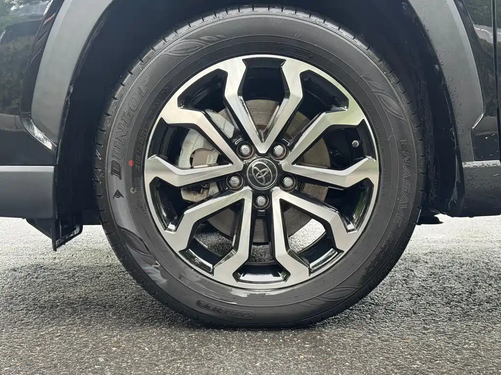 Toyota Frontlander 2023 2.0L CVT Luxury