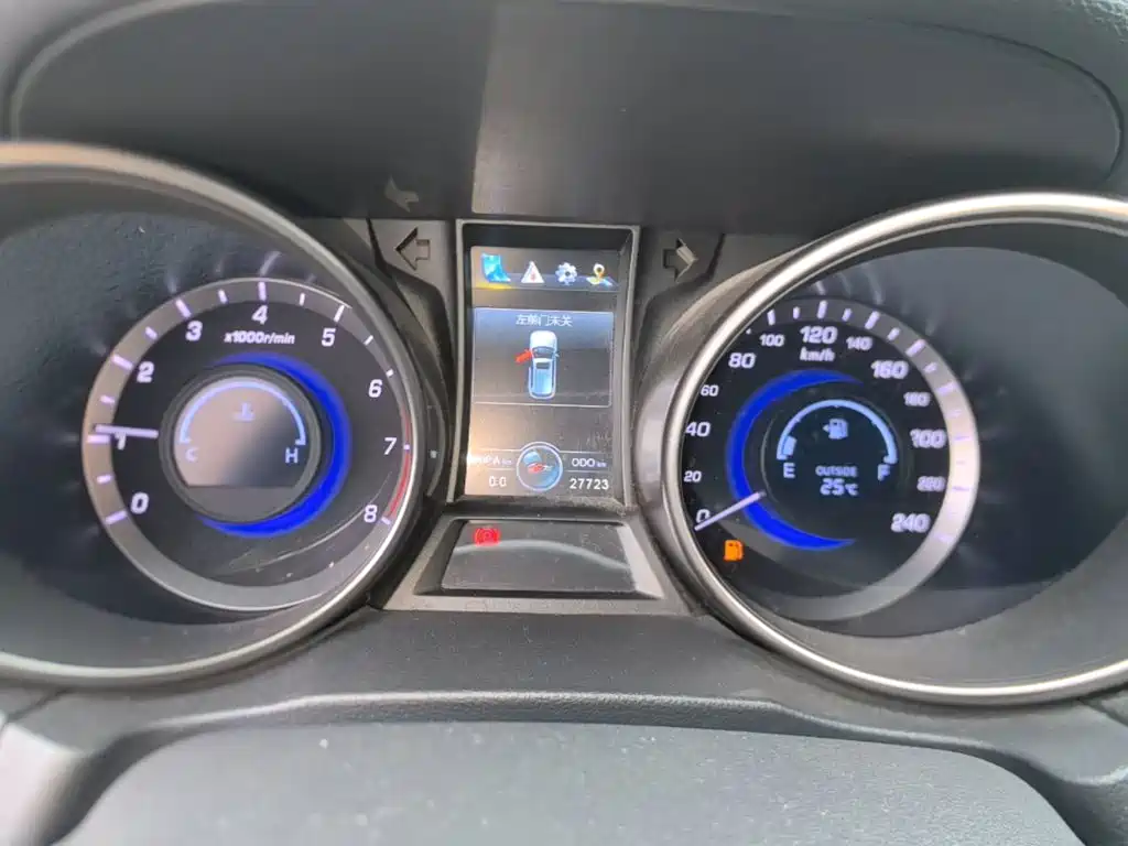Changan CS75 — миниатюра 12
