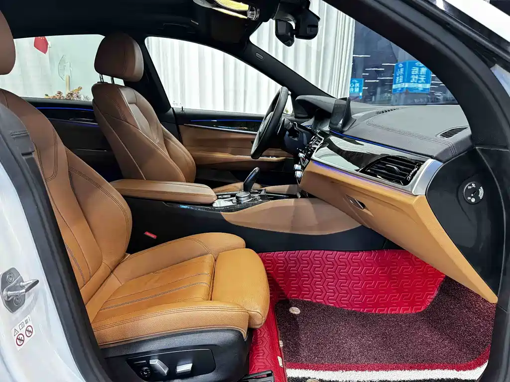 BMW 6 Series GT — миниатюра 8