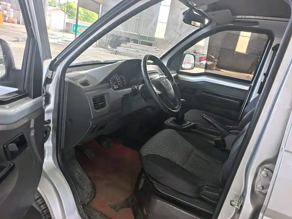 Wuling Rongguang New Truck — миниатюра 7