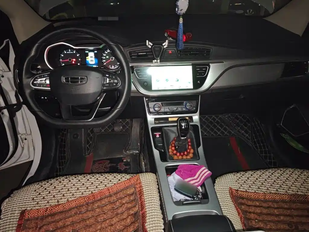 Geely Emgrand GS — миниатюра 5