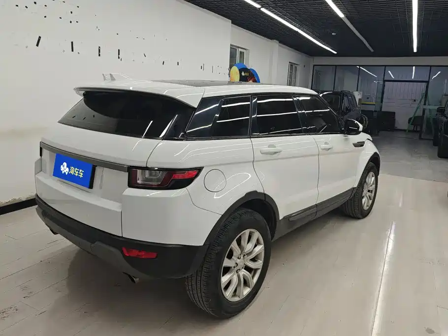 Land Rover Evoque — миниатюра 3