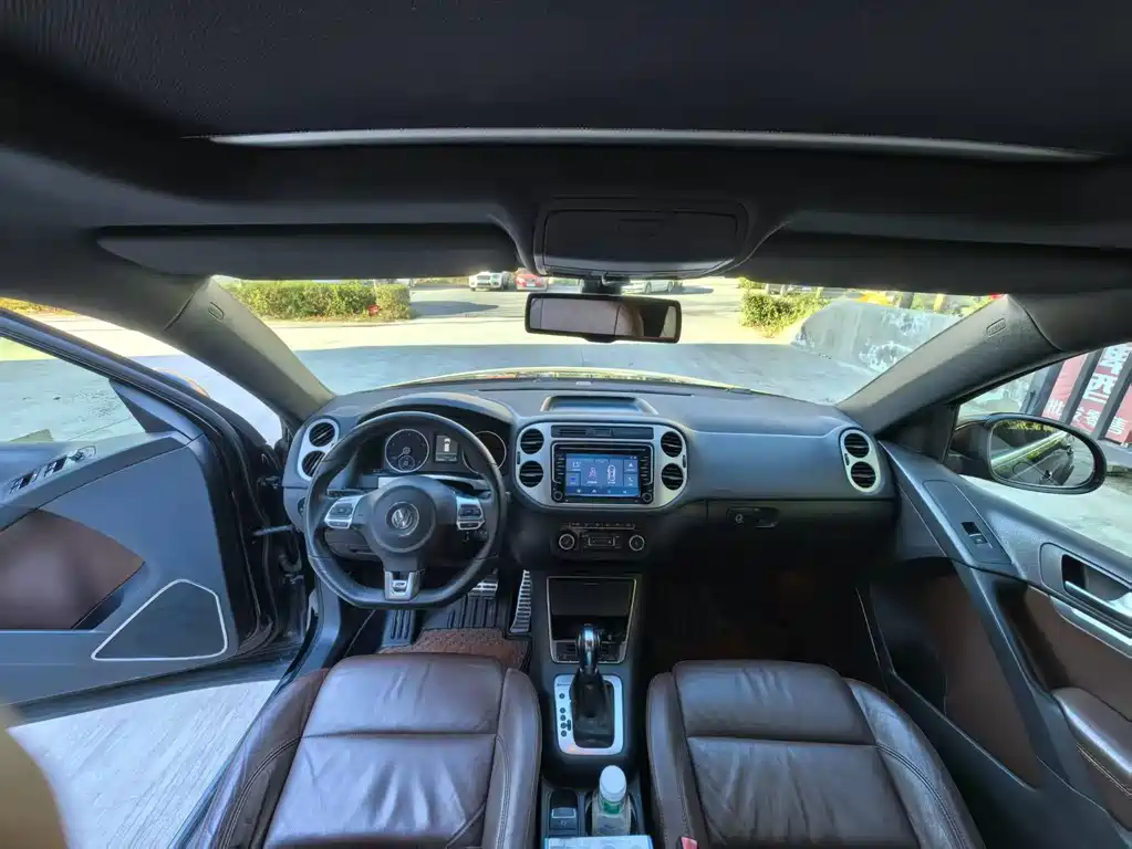 Volkswagen Tiguan — миниатюра 9