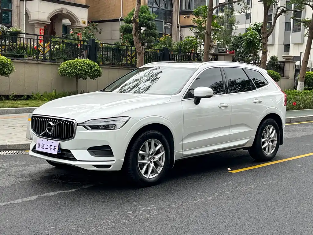 Volvo XC60 2019