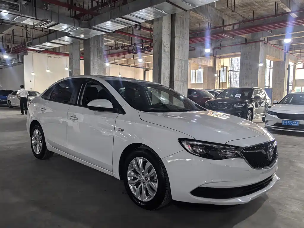Buick Excelle — миниатюра 3