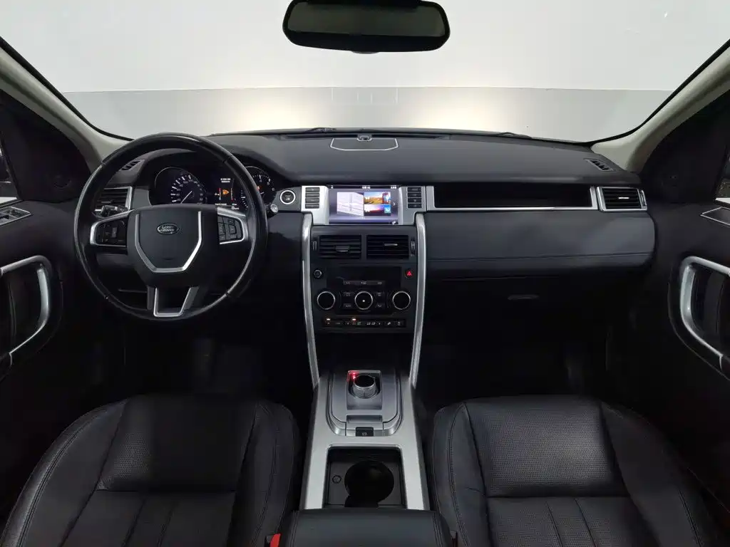 Land Rover Discovery Sport — миниатюра 5
