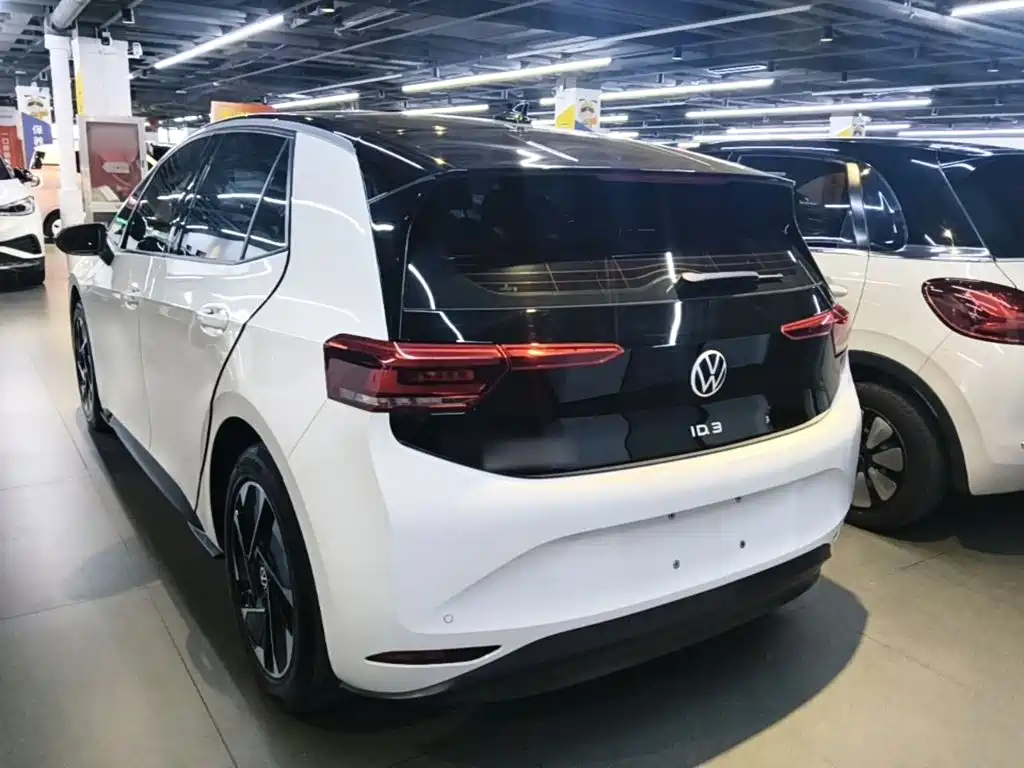 Volkswagen ID.3 — миниатюра 5