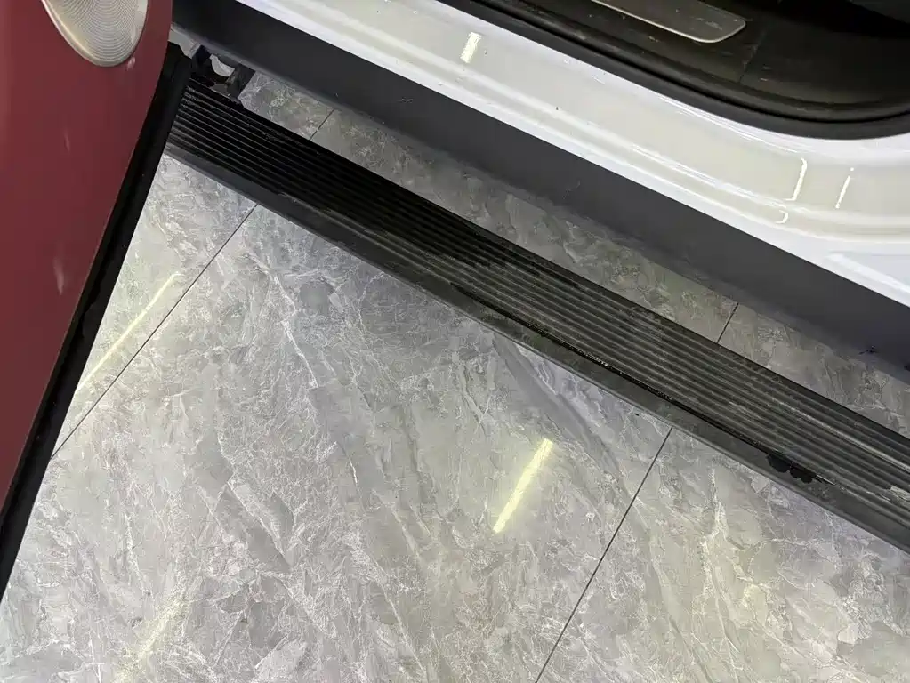 AITO AITO M8 — миниатюра 10